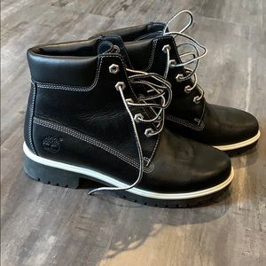Black vintage Timberlands
